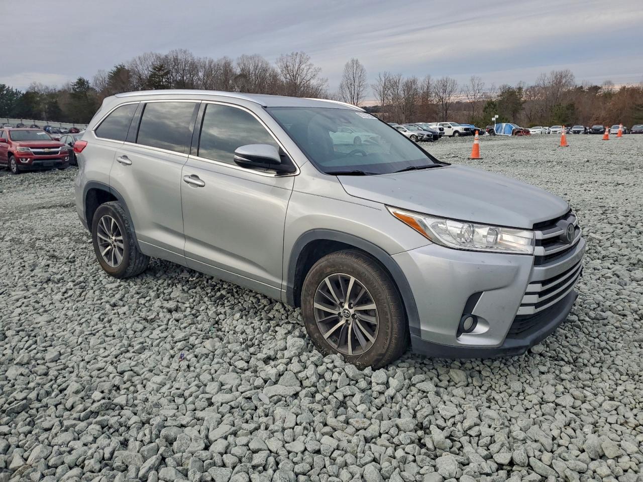 Toyota Highlander Se Image 5
