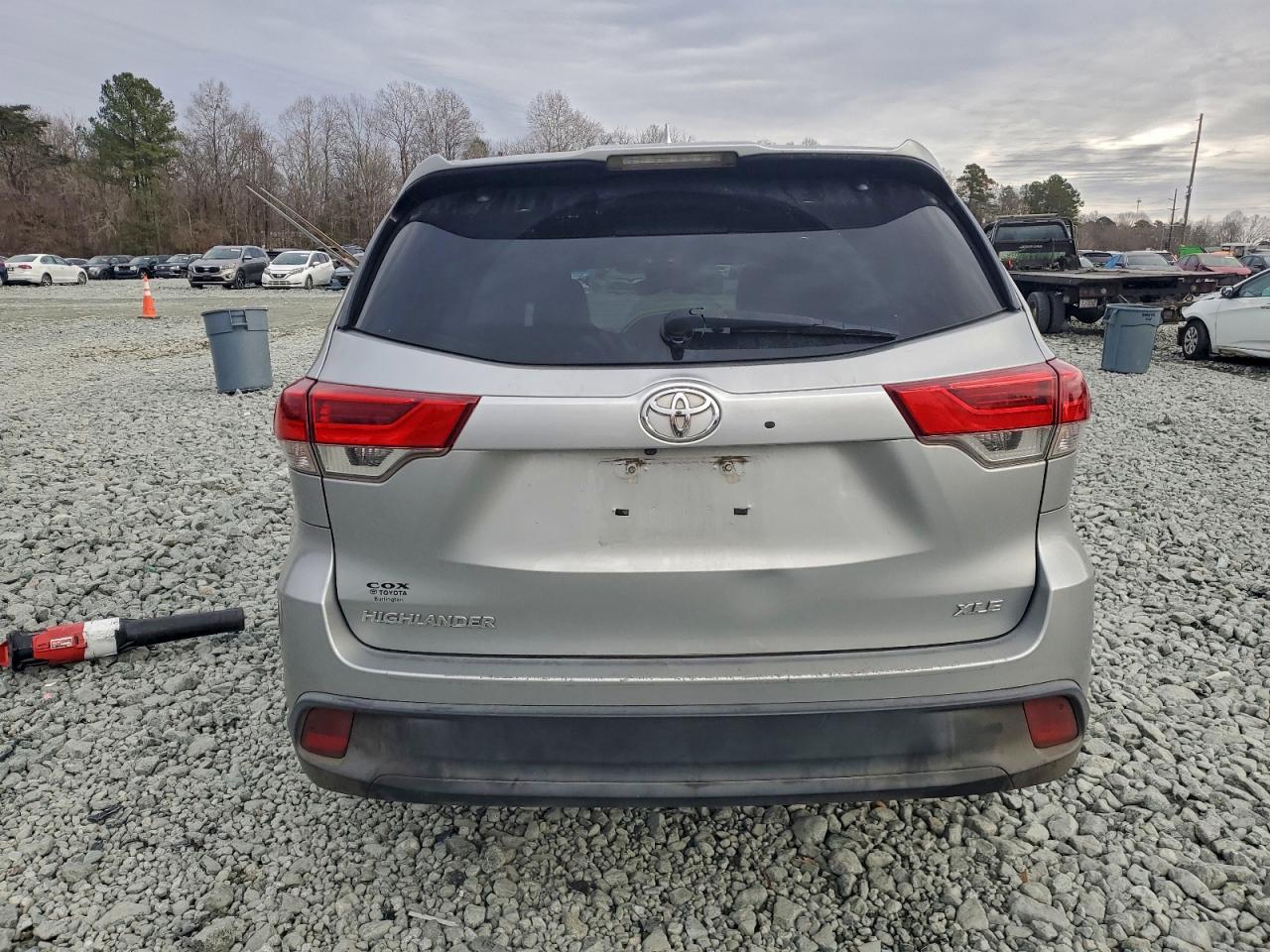 Toyota Highlander Se Image 4