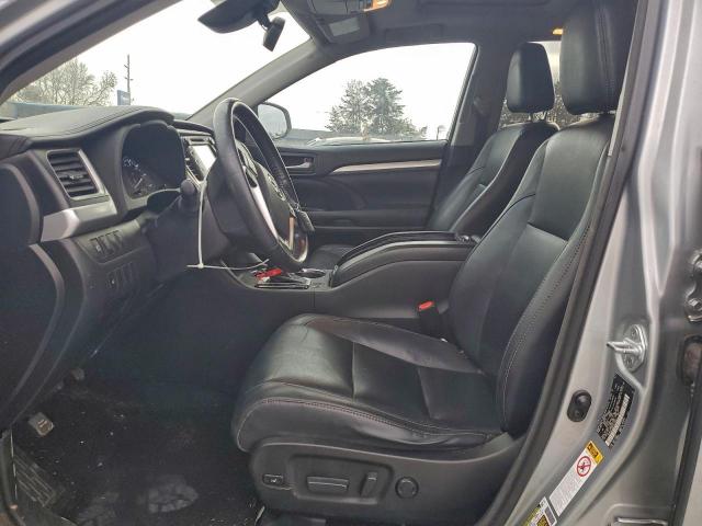 Toyota Highlander Se Image 3