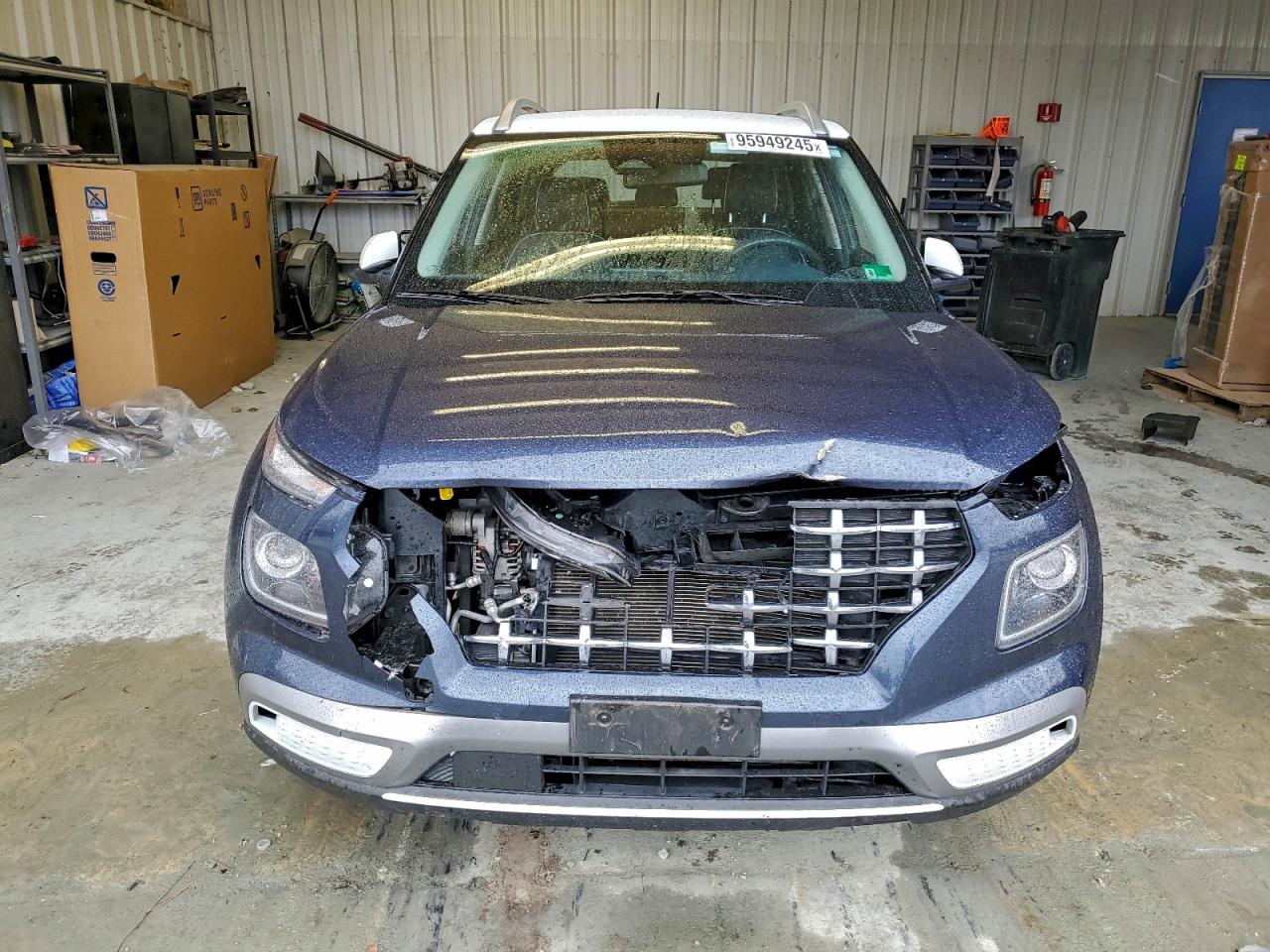 Hyundai VENUE Sel Image 9