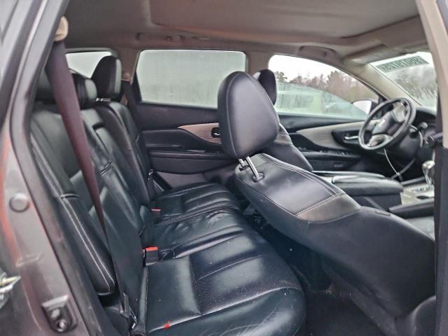 Nissan Murano S Image 8