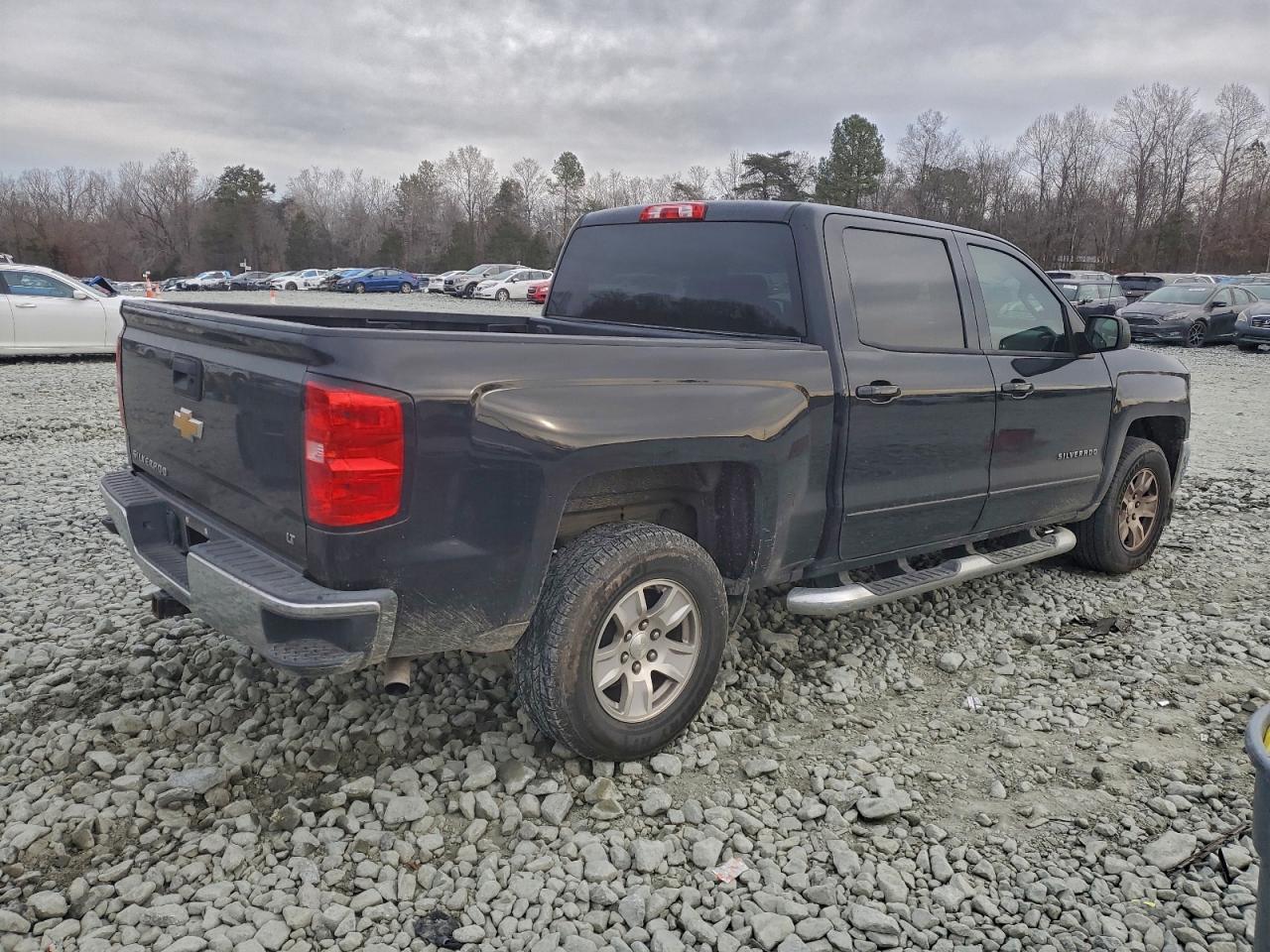 Chevrolet Silverado C1500 Lt Image 2