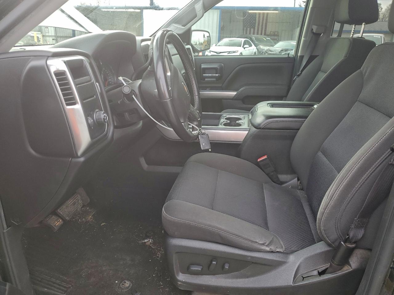 Chevrolet Silverado C1500 Lt Image 7