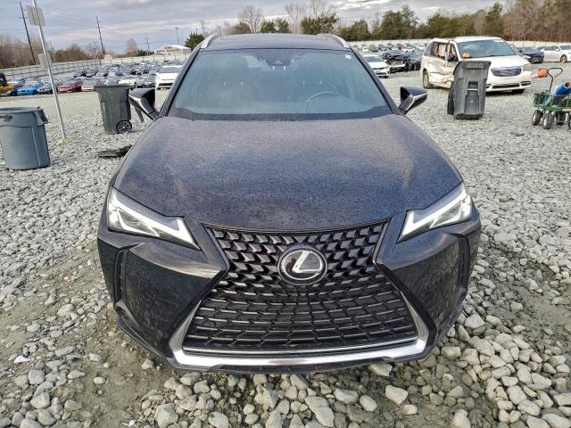 Lexus Ux 200 Image 7