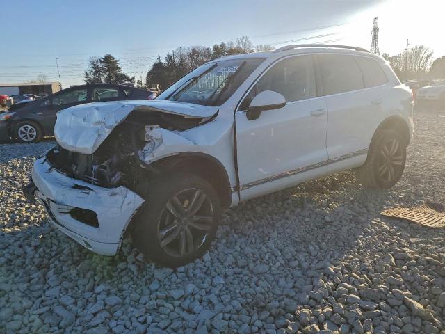  Salvage Volkswagen Touareg