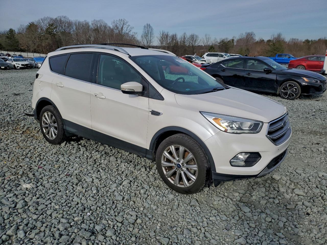 Ford Escape Titanium Image 5