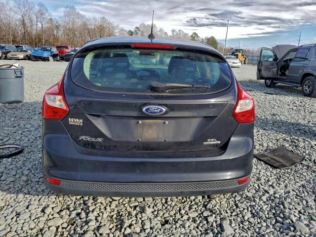 Ford Focus Sel Image 8