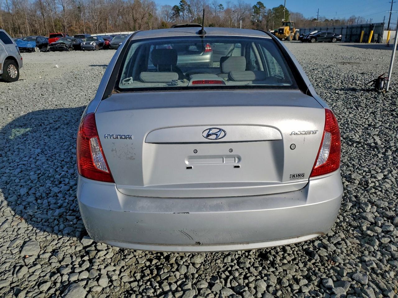 Hyundai ACCENT Gls Image 10