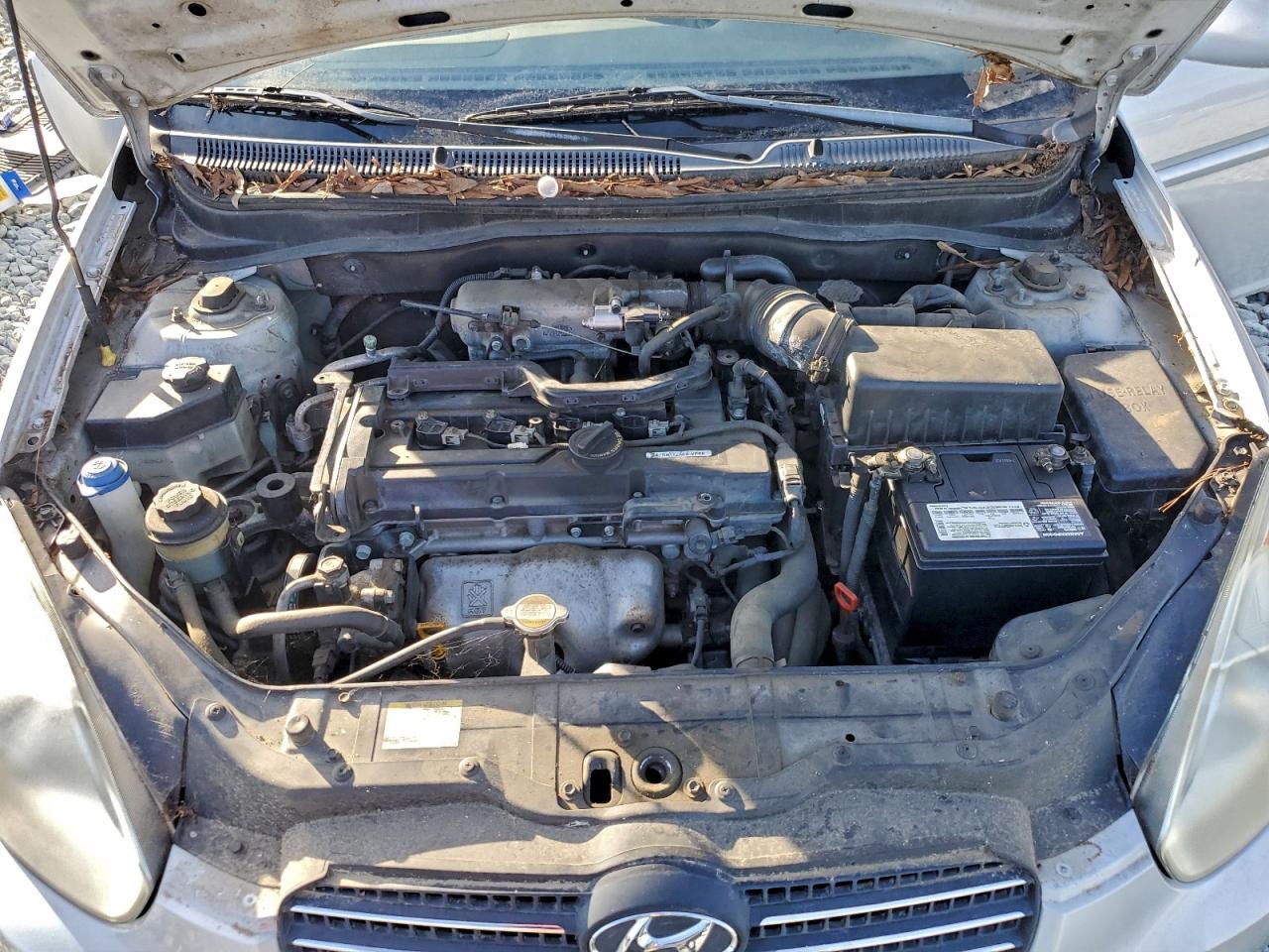 Hyundai ACCENT Gls Image 7