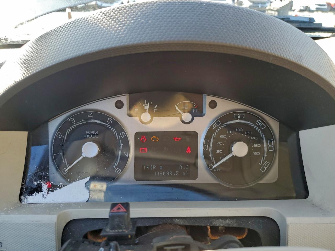 Mercury Mariner Premier Image 11