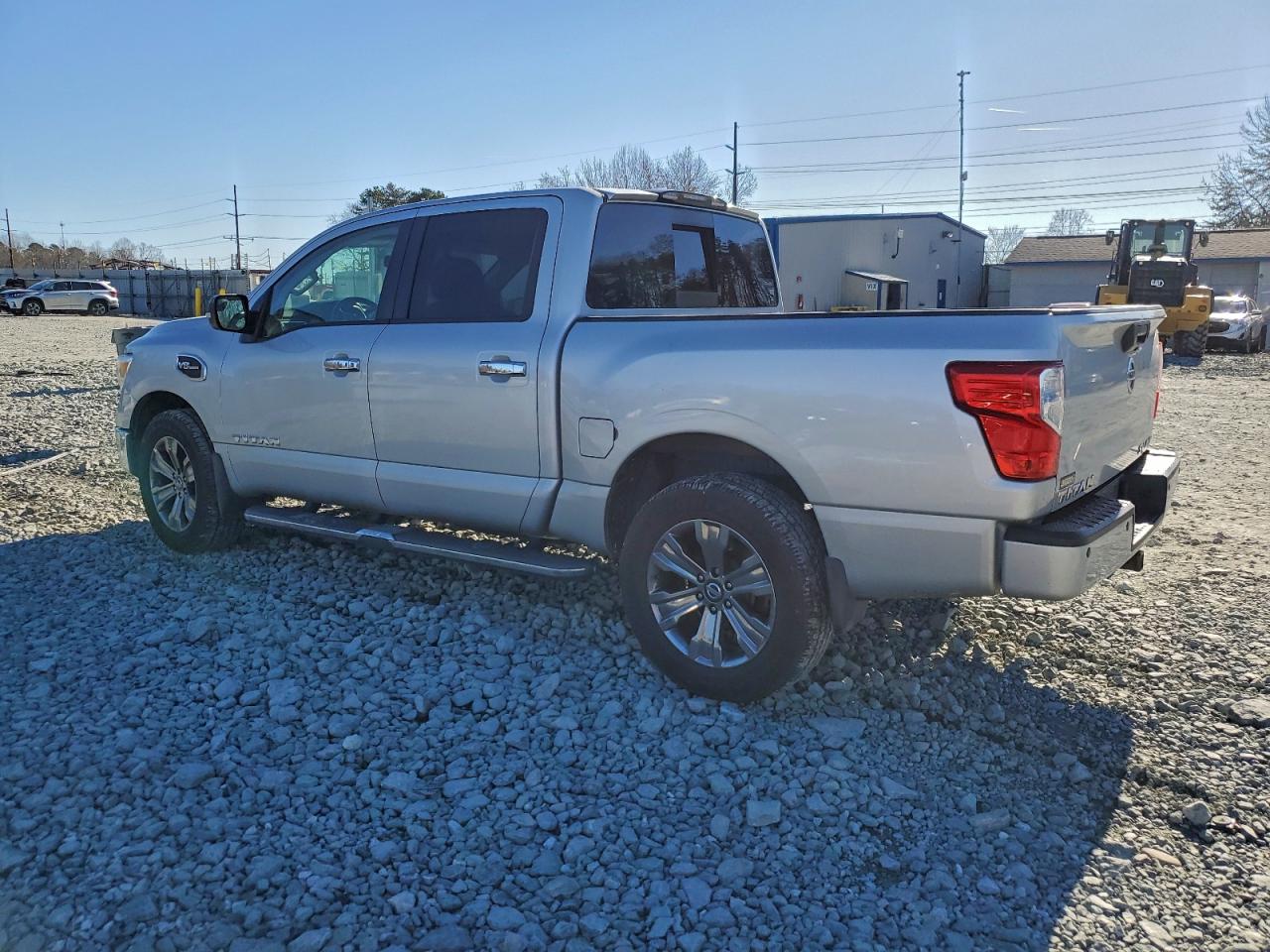 Nissan Titan Sv Image 2