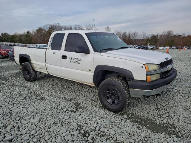 Chevrolet Silverado C2500 Heavy Duty Image 4