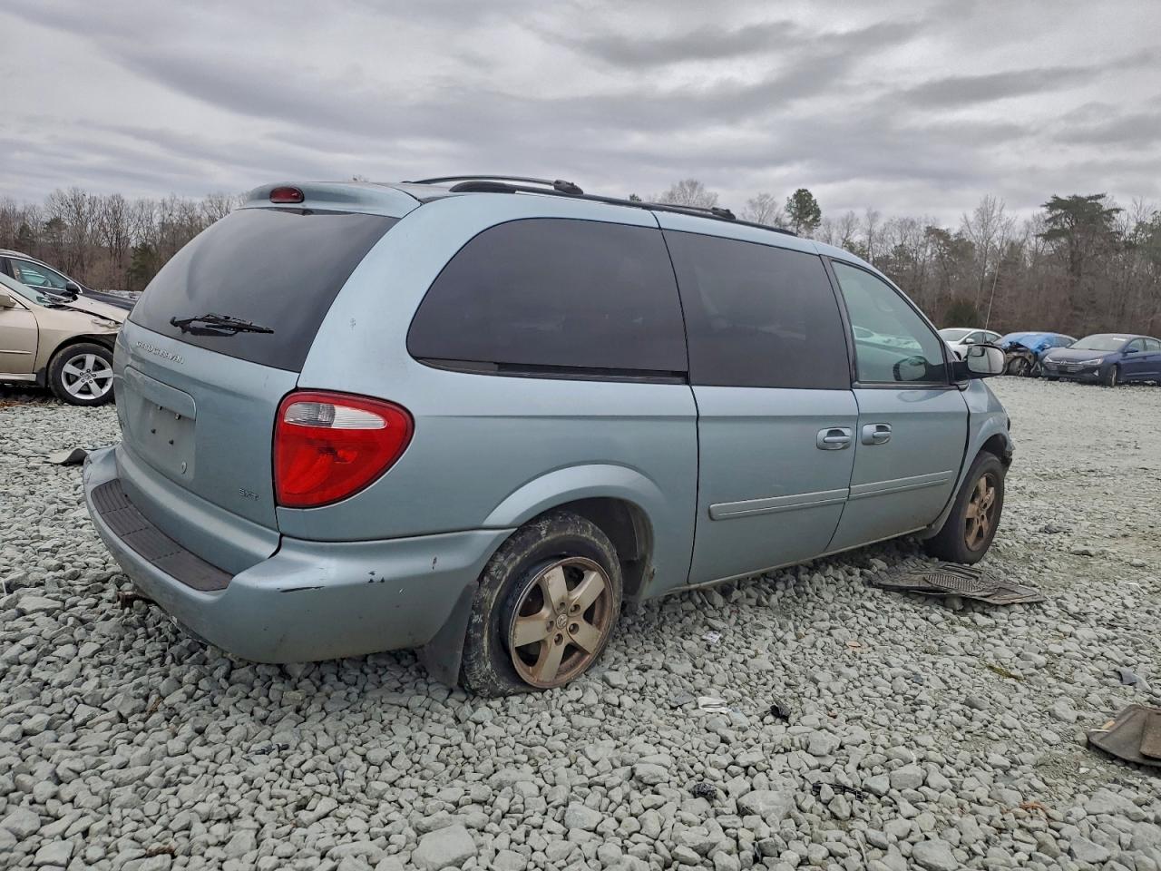 Dodge Caravan Sxt Image 10