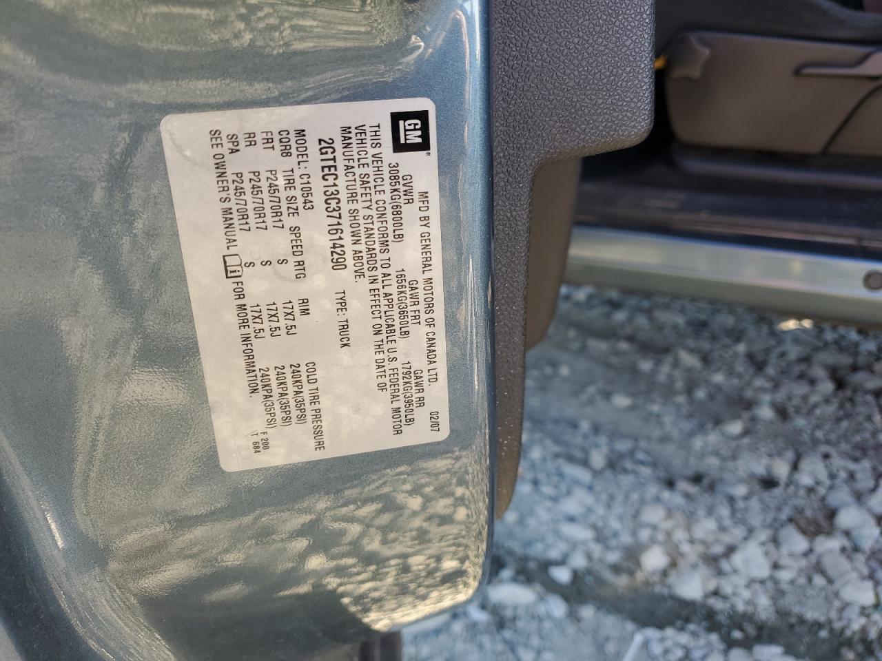 GMC Sierra C1500 Image 2