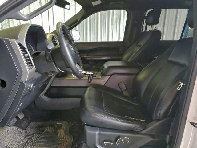 Ford Expedition Xlt Image 10