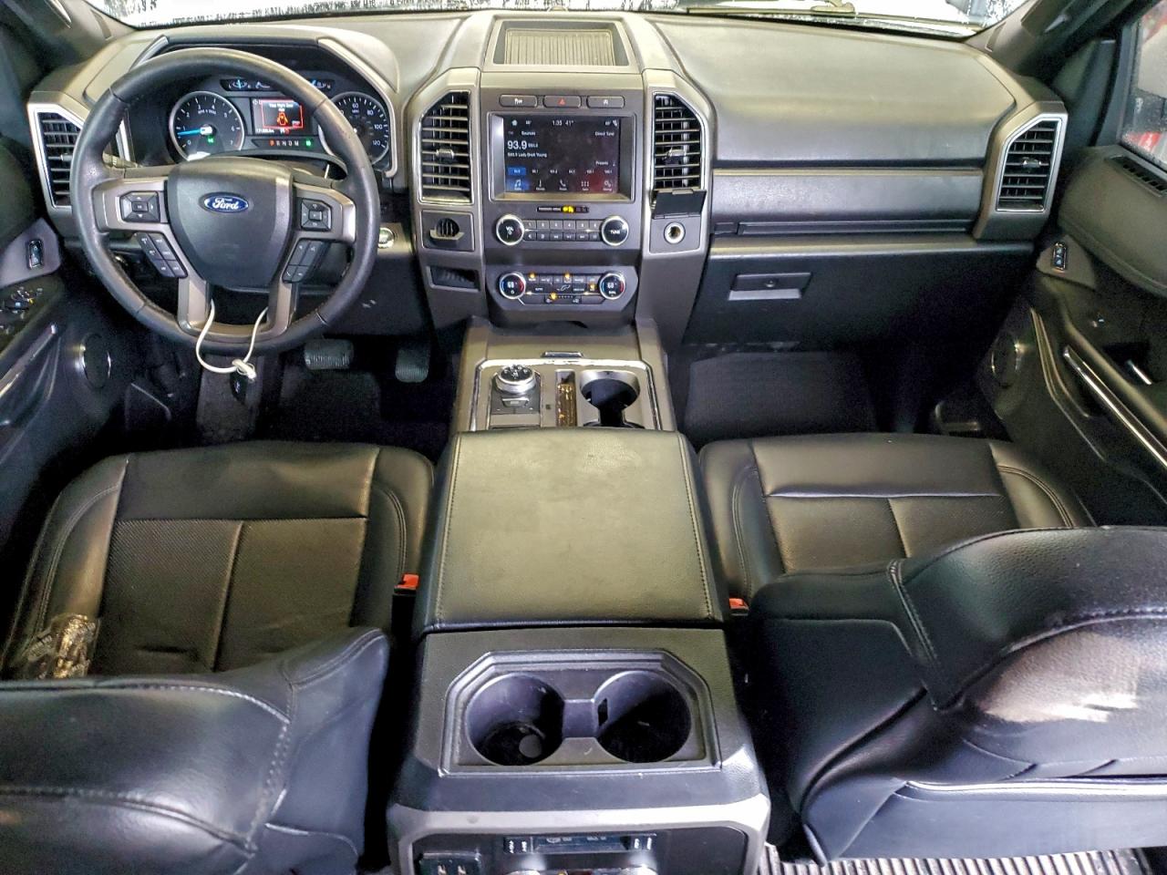 Ford Expedition Xlt Image 7