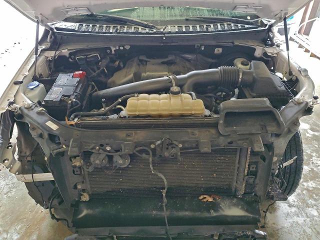 Ford Expedition Xlt Image 3