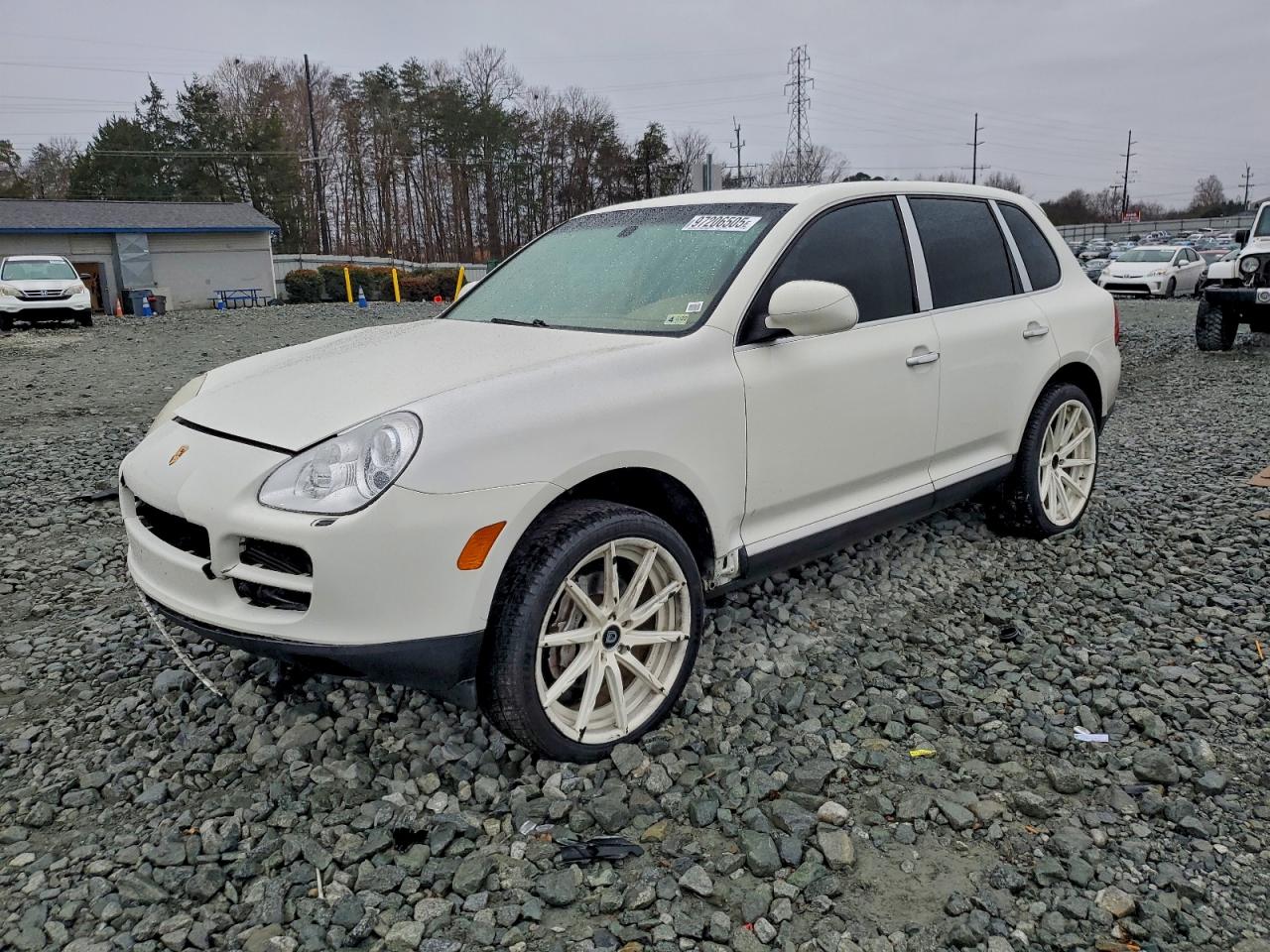 Porsche Cayenne S Image 1