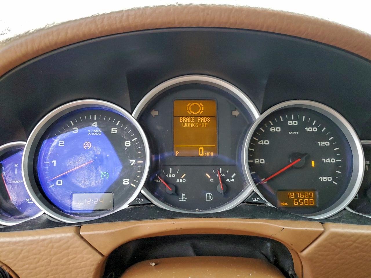 Porsche Cayenne S Image 11