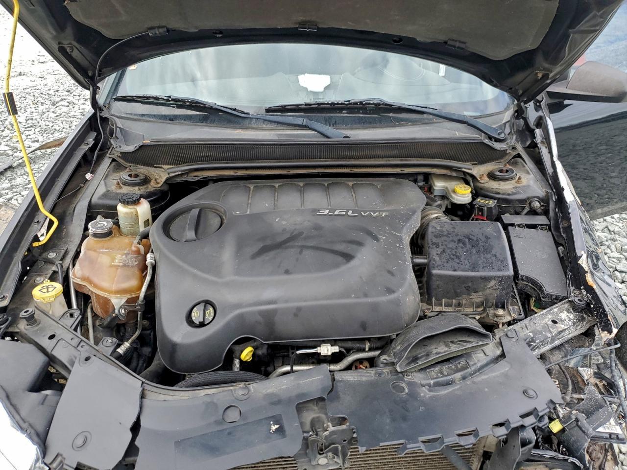 Dodge Avenger Se Image 8