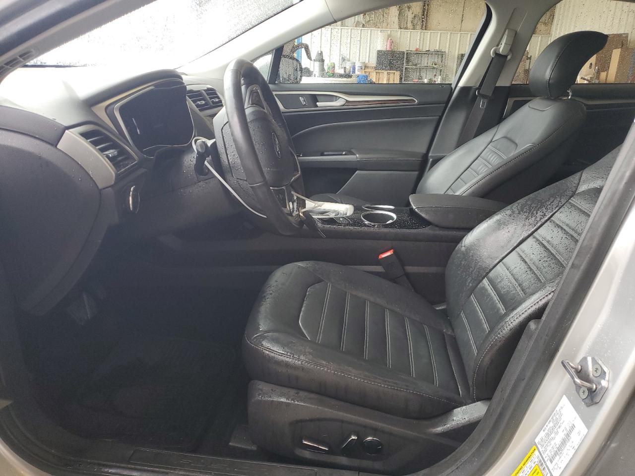 Ford Fusion Se Hybrid Image 11