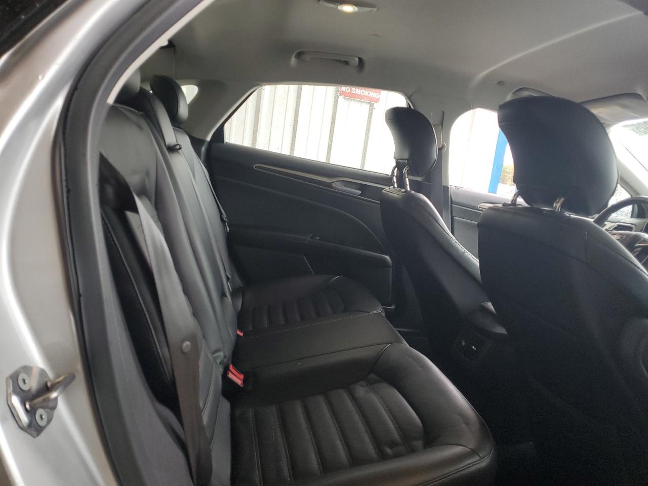 Ford Fusion Se Hybrid Image 8