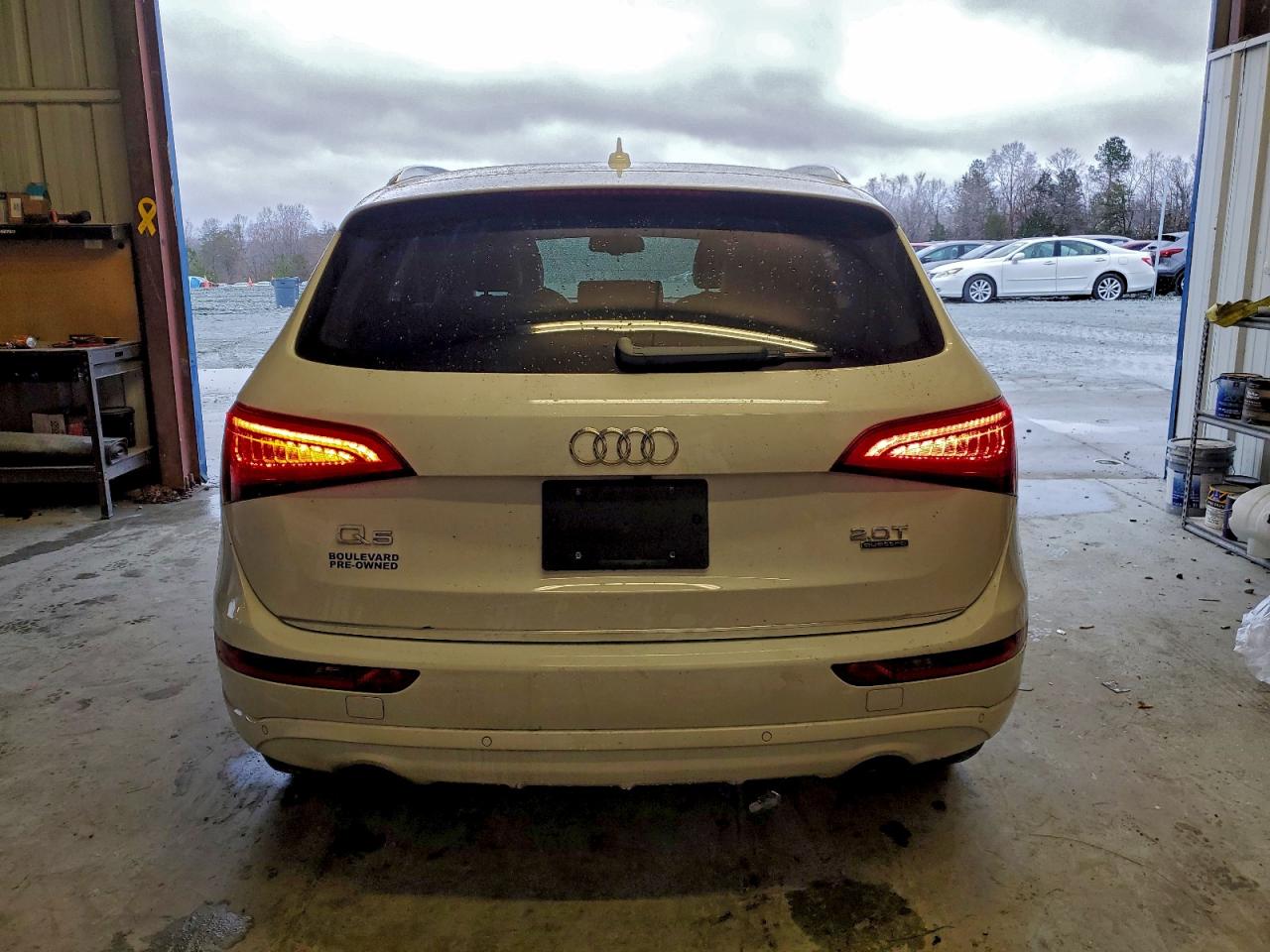 Audi Q5 Premium Plus Image 3