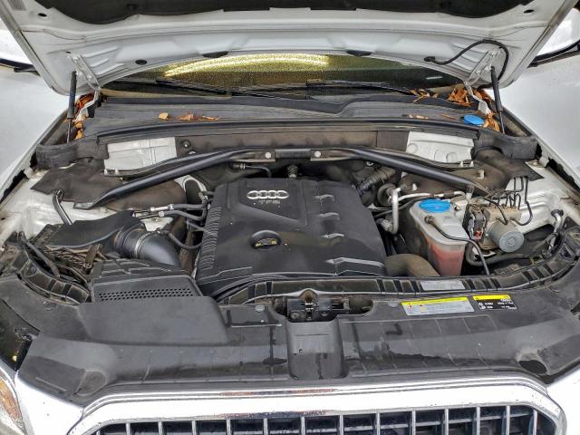 Audi Q5 Premium Plus Image 10