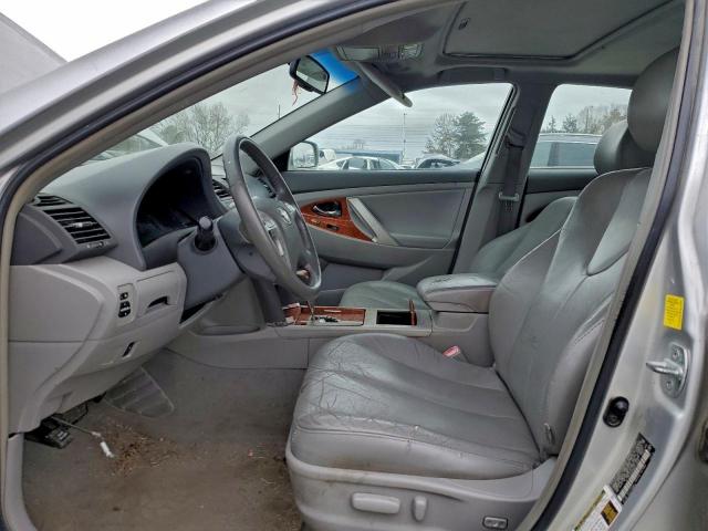 Toyota Camry Se Image 3