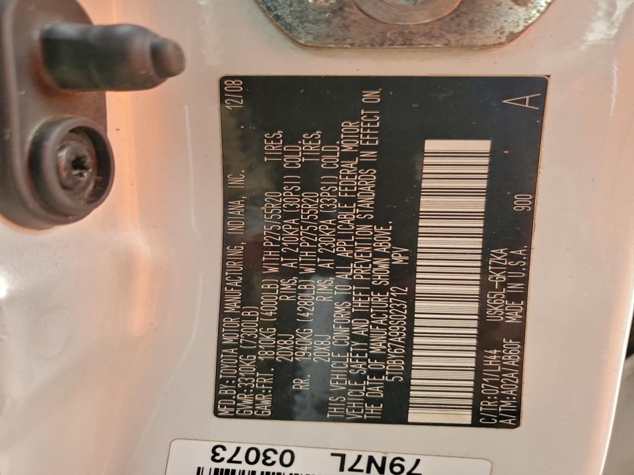 Toyota Sequoia Platinum Image 5