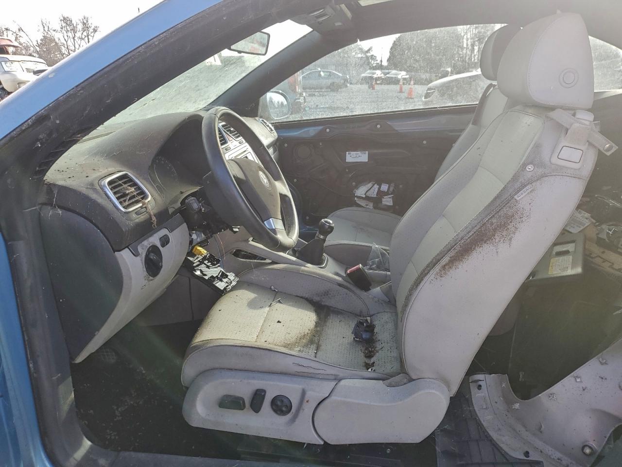 Volkswagen Eos Base Image 5