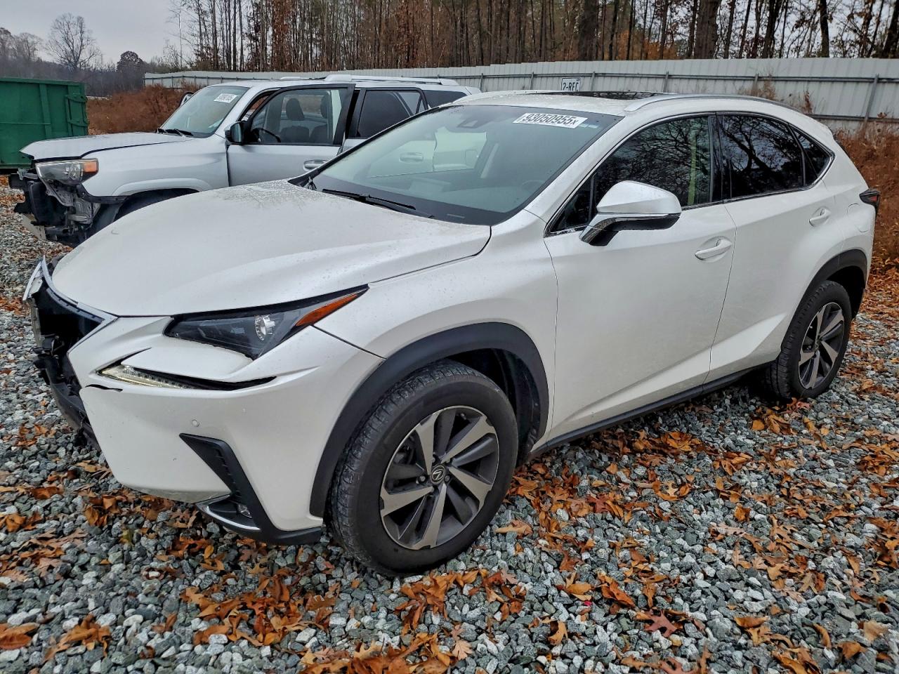 Lexus NX 300 Base Image 1