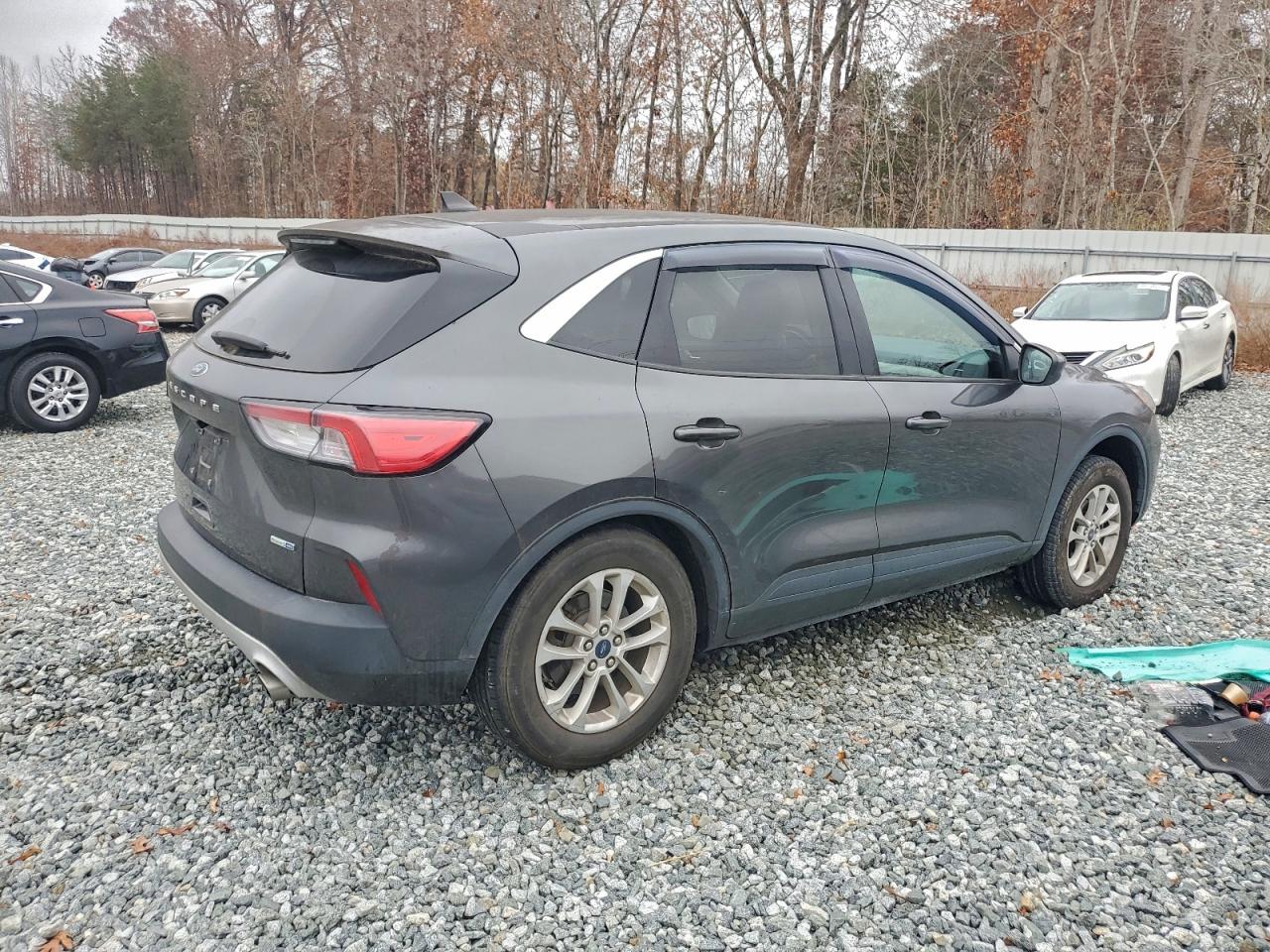 Ford Escape Se Image 9