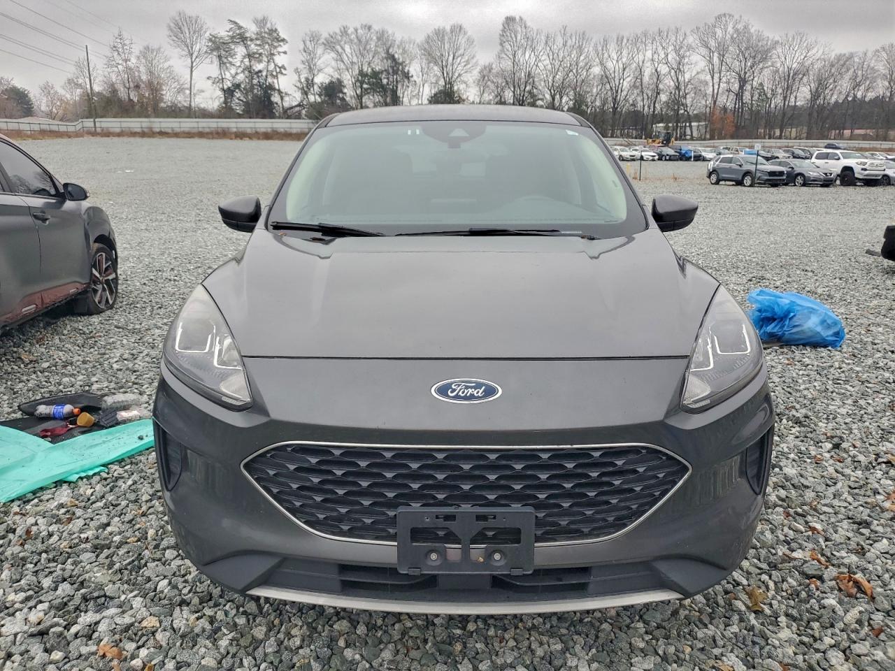 Ford Escape Se Image 6