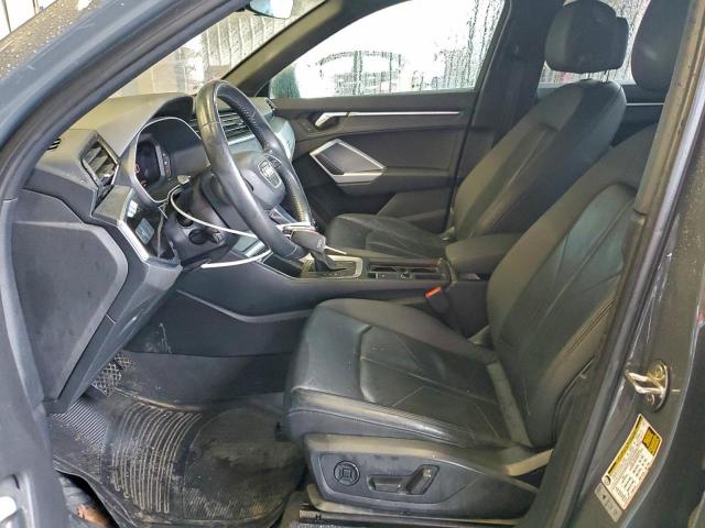 Audi Q3 Premium Image 6