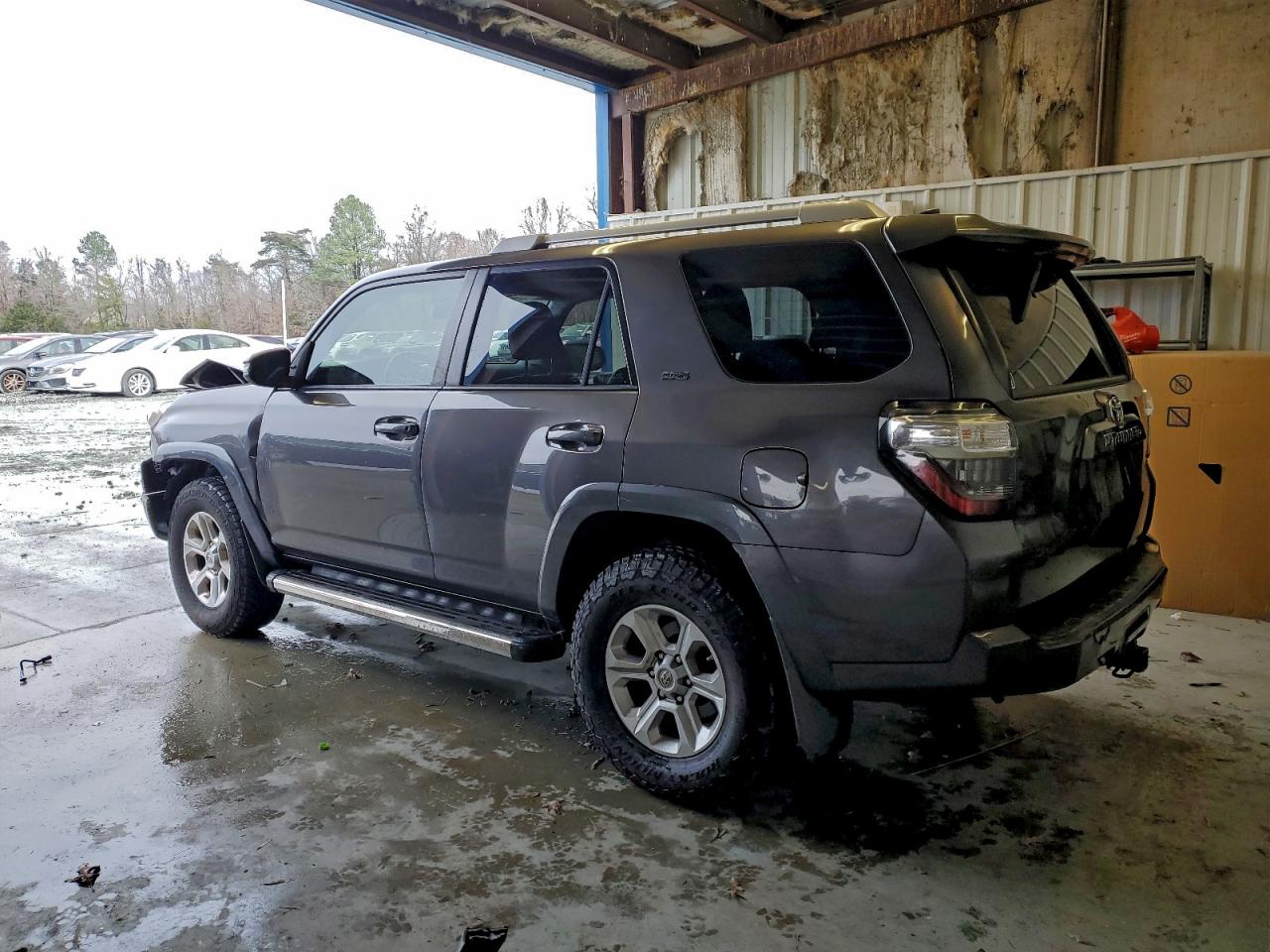 Toyota 4Runner Sr5 Image 5