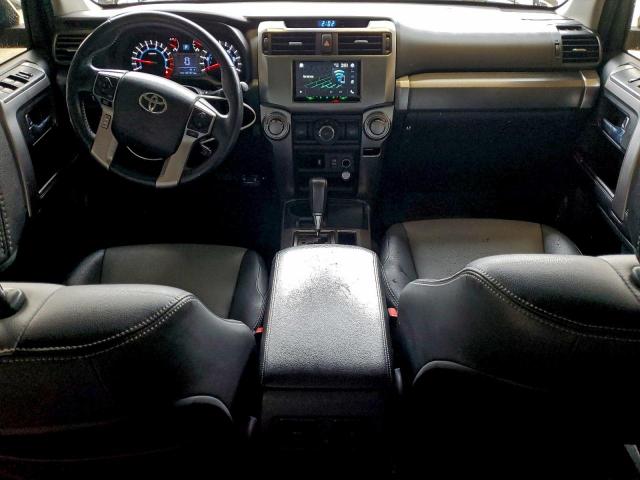 Toyota 4Runner Sr5 Image 10