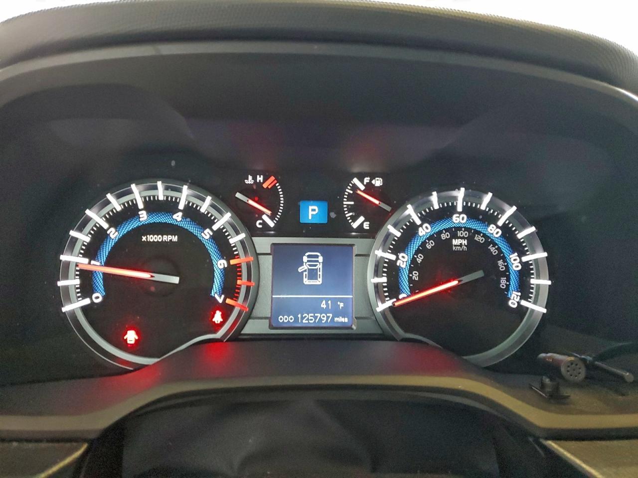 Toyota 4Runner Sr5 Image 11