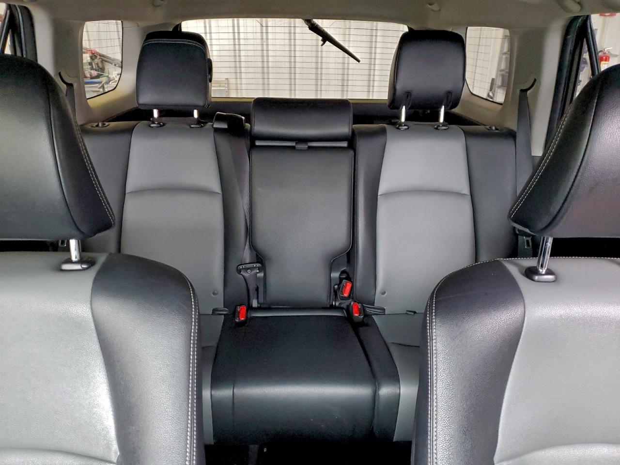 Toyota 4Runner Sr5 Image 6