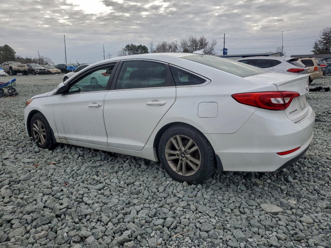 Hyundai SONATA Se Image 8