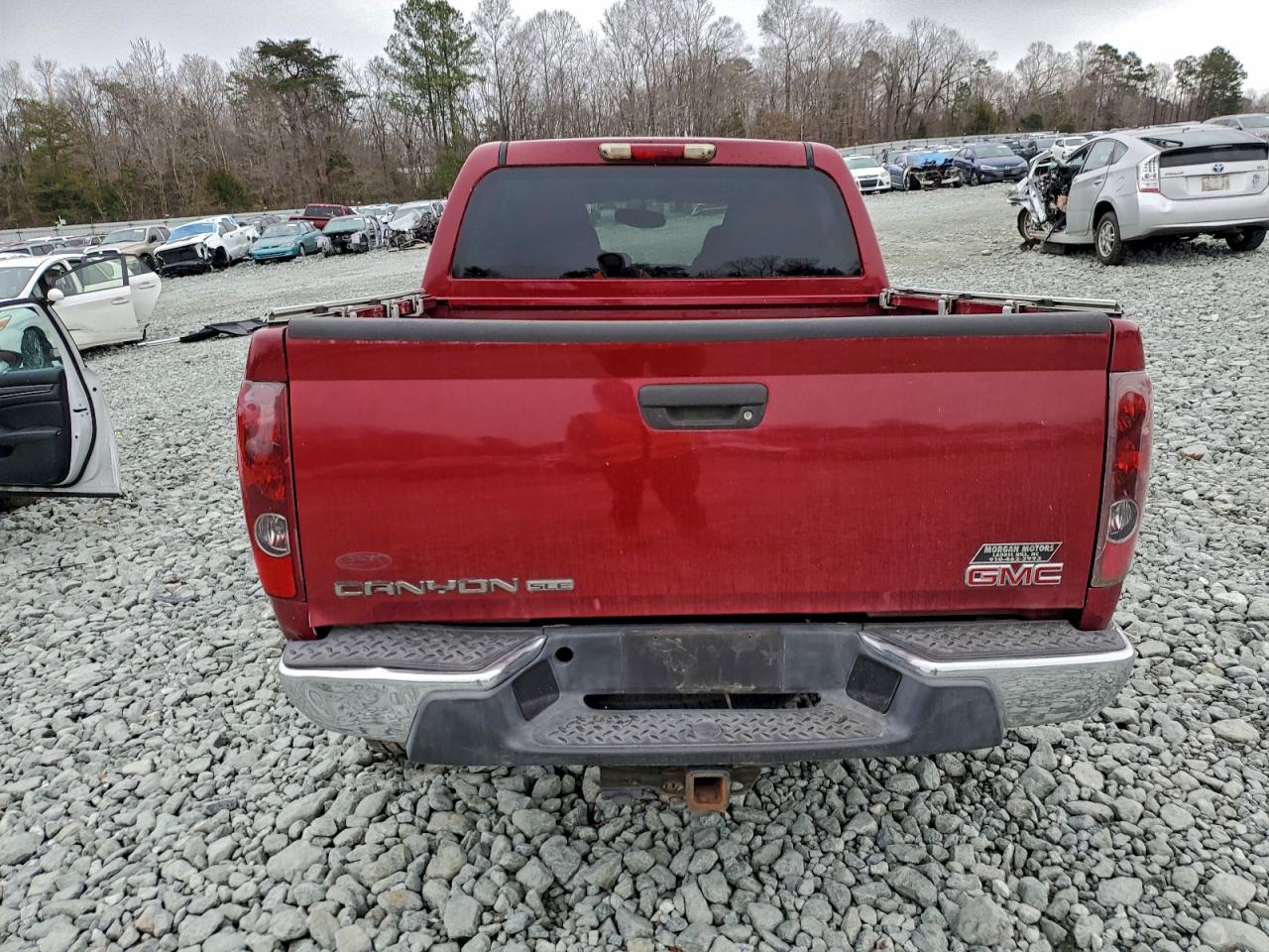 GMC Canyon Image 2