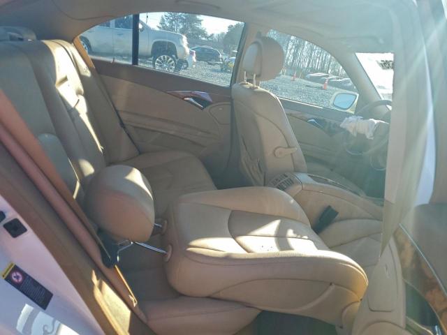 Mercedes-Benz E-Class 350 Image 9