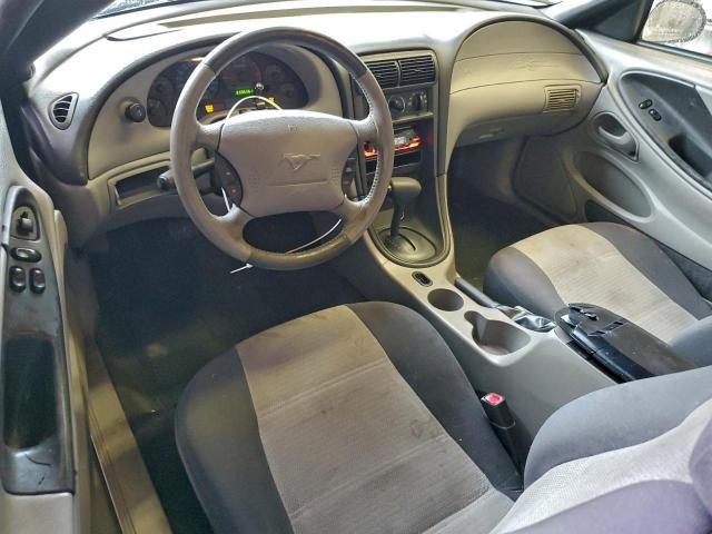 Ford Mustang Image 8