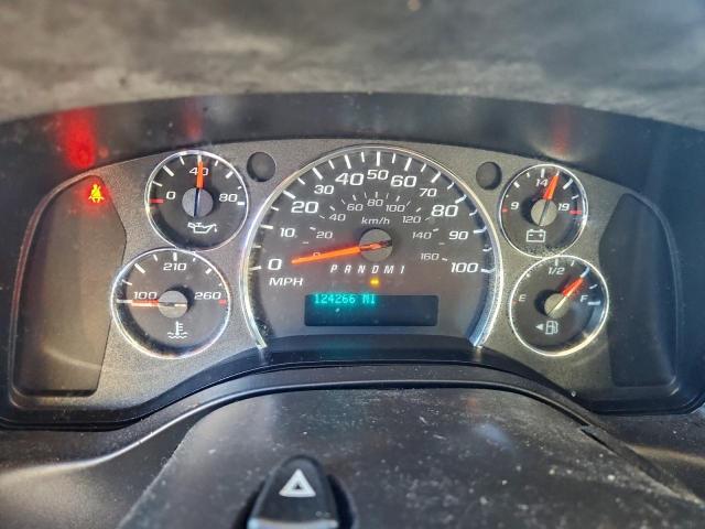 Chevrolet Express Image 12