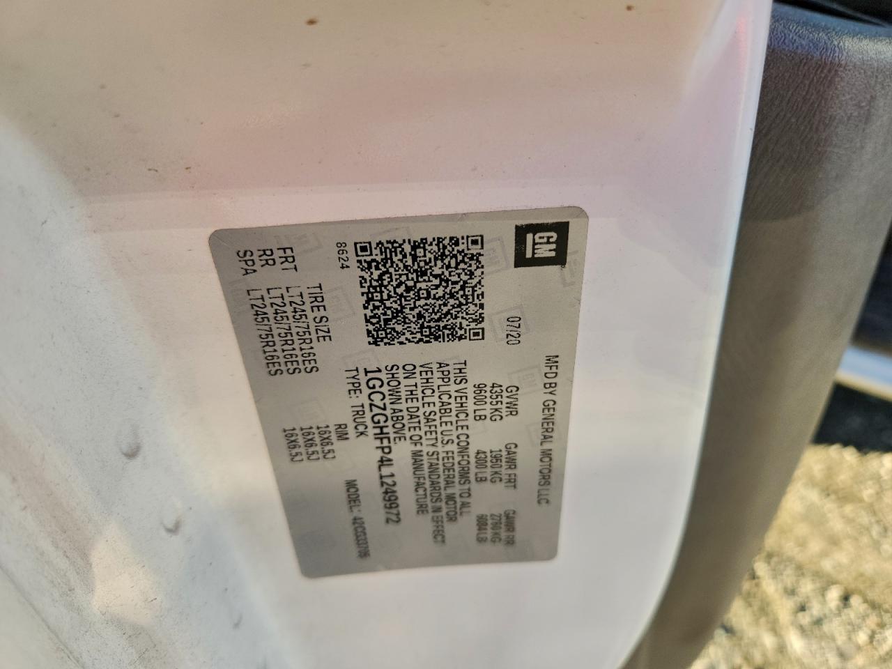 Chevrolet Express Image 11