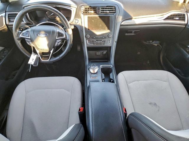 Ford Fusion Se Image 10