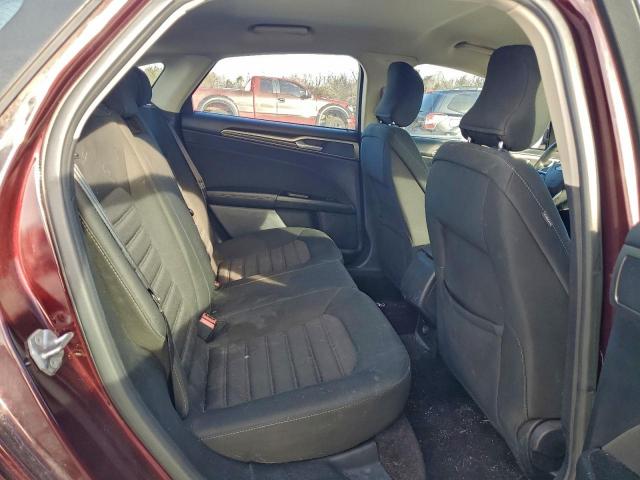 Ford Fusion S Image 9