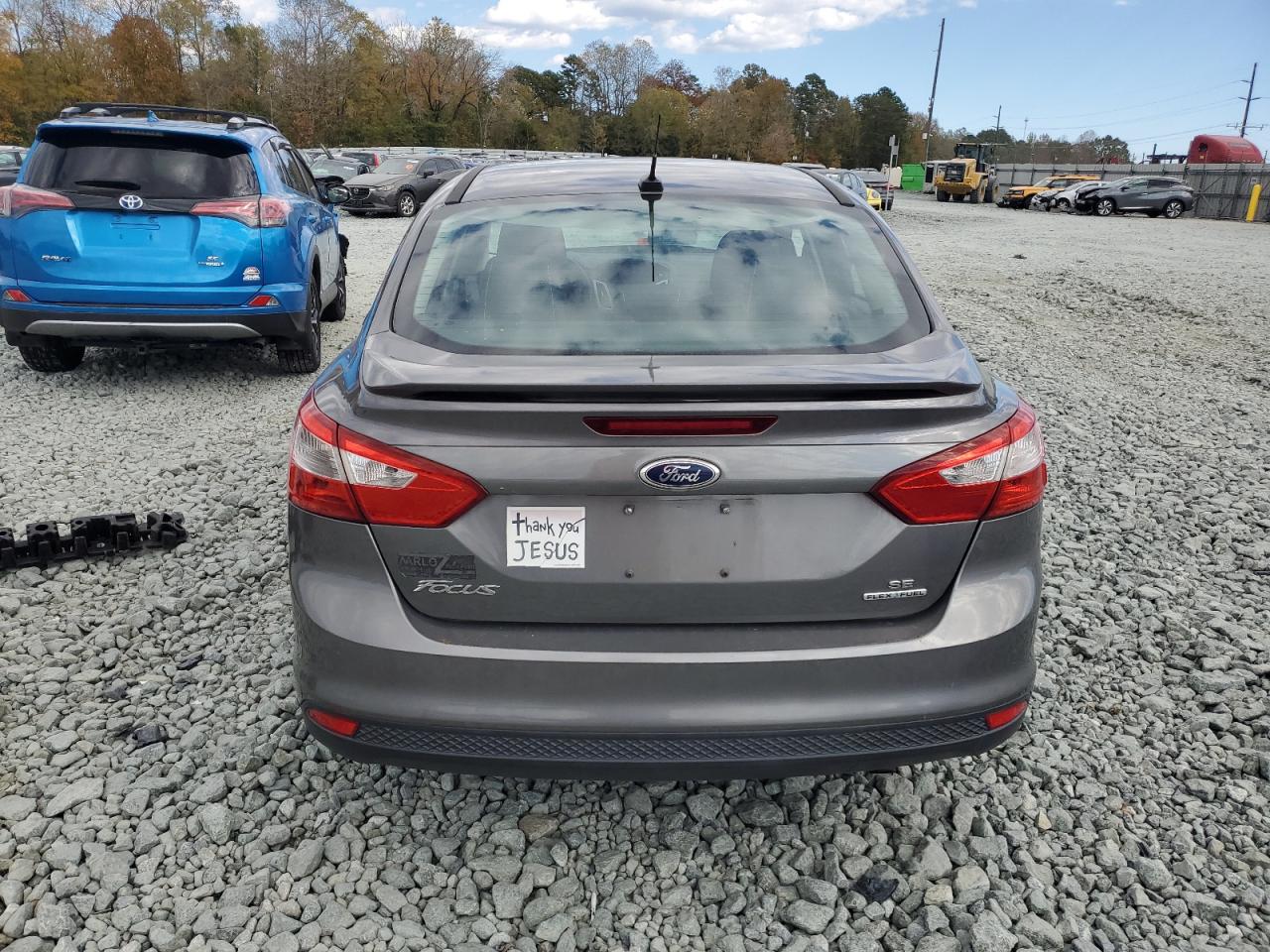 Ford Focus Se Image 11