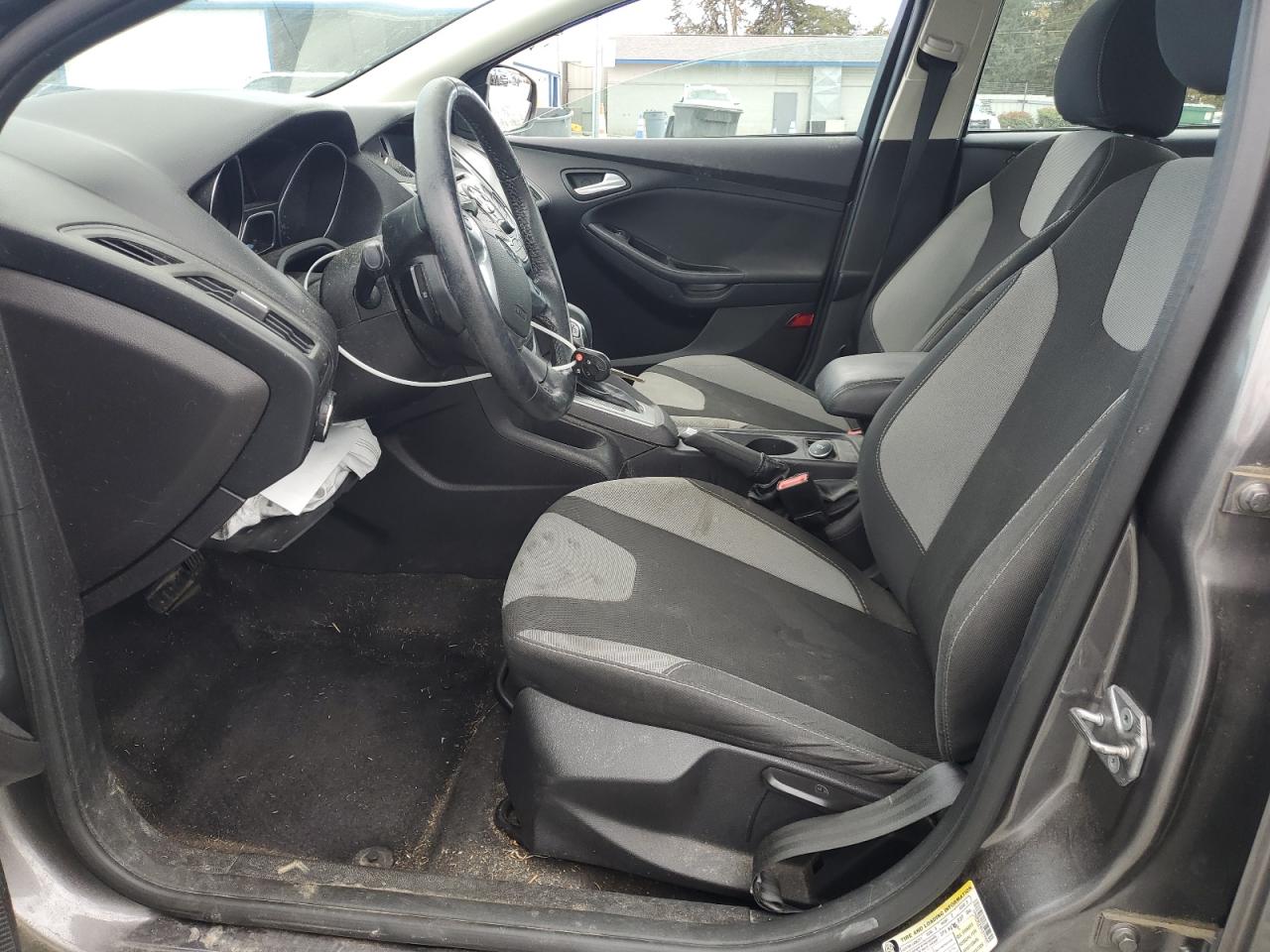 Ford Focus Se Image 8