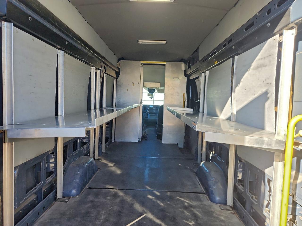 Ford Transit T-250 Image 9